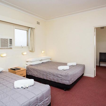 Cowra Motor Inn Номер фото