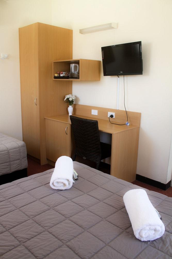 Cowra Motor Inn Экстерьер фото