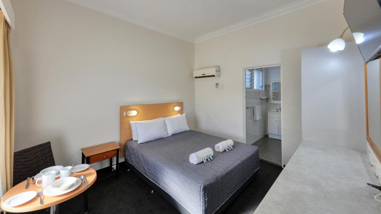 Cowra Motor Inn Экстерьер фото